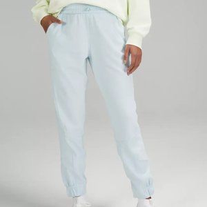 Lululemon brushed softstreme ribbed high-rise jogger